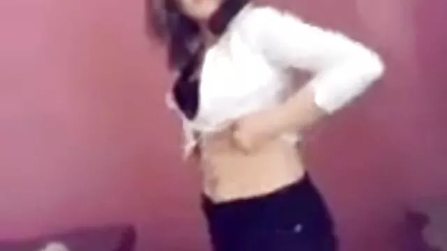 Gratis porno ingen registrering  Strenge chefer tvinge danske piger xxx sugende dildoer