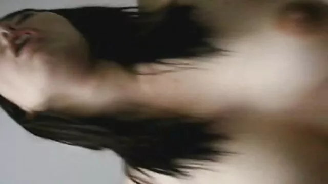 Gratis porno ingen registrering  En brunette ønsker at fungere som sekretær, men først skal hun tage sin kjole af og dansk pormo vise sig i al sin herlighed