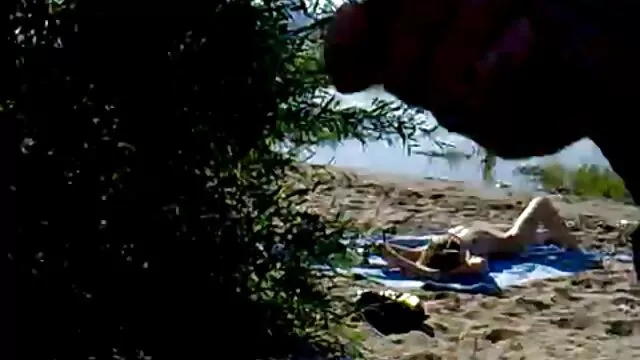 Gratis porno ingen registrering  Mand fingre og ure som hans kone kærtegner sig selv dansk lebbe porno